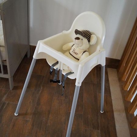 Bonjour Bonheur Bed & Breakfast Авелино Екстериор снимка